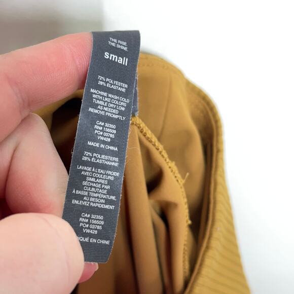 VUORI Rib Studio Legging Mustard Yellow {VV17} - Picture 6 of 6